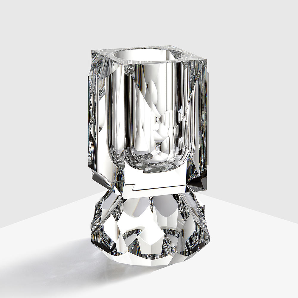 Diamond facet crystal vase