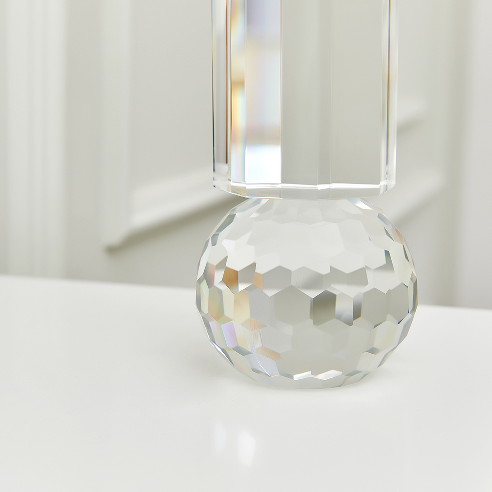 Transparent crystal candle holder 